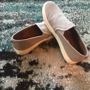Steve Madden slip on